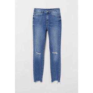 NWT*** H&M Embrace High Ankle Jeans